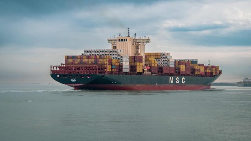 Jak skutecznie prowadzić firmę transportową działającą międzynarodowo? Porady i najlepsze praktyki